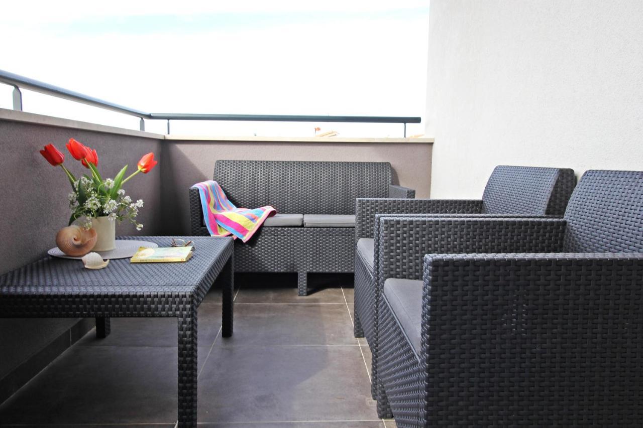 Blue Lagoon Apartments Задар Екстериор снимка