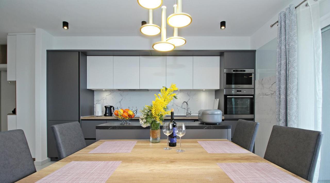 Blue Lagoon Apartments Задар Екстериор снимка