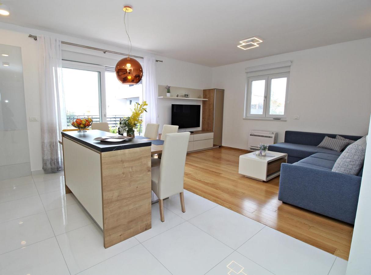 Blue Lagoon Apartments Задар Екстериор снимка