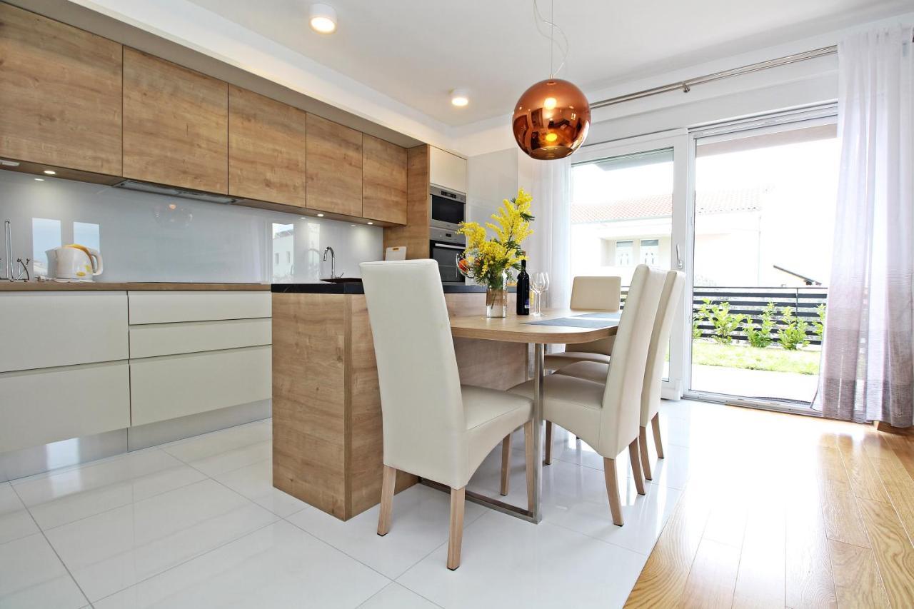 Blue Lagoon Apartments Задар Екстериор снимка