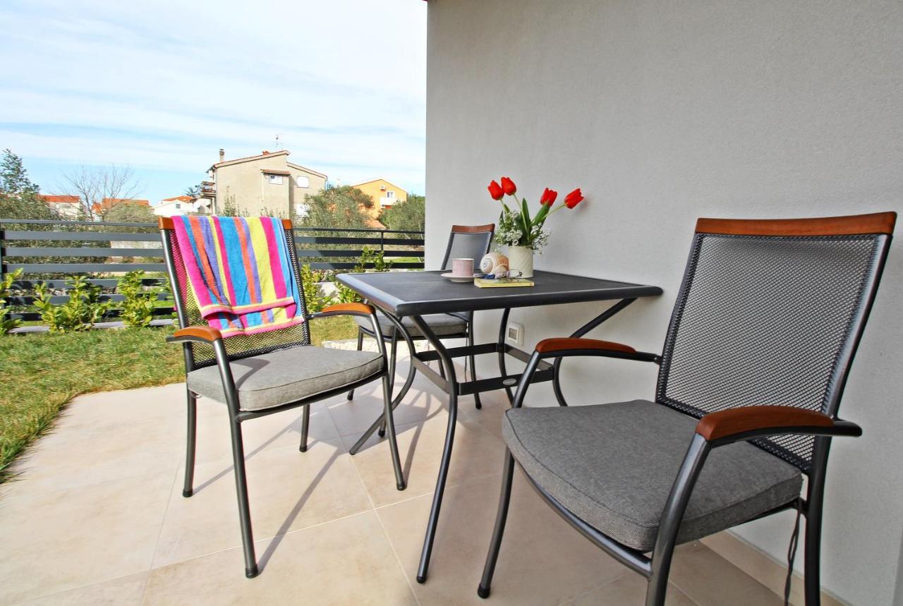 Blue Lagoon Apartments Задар Екстериор снимка