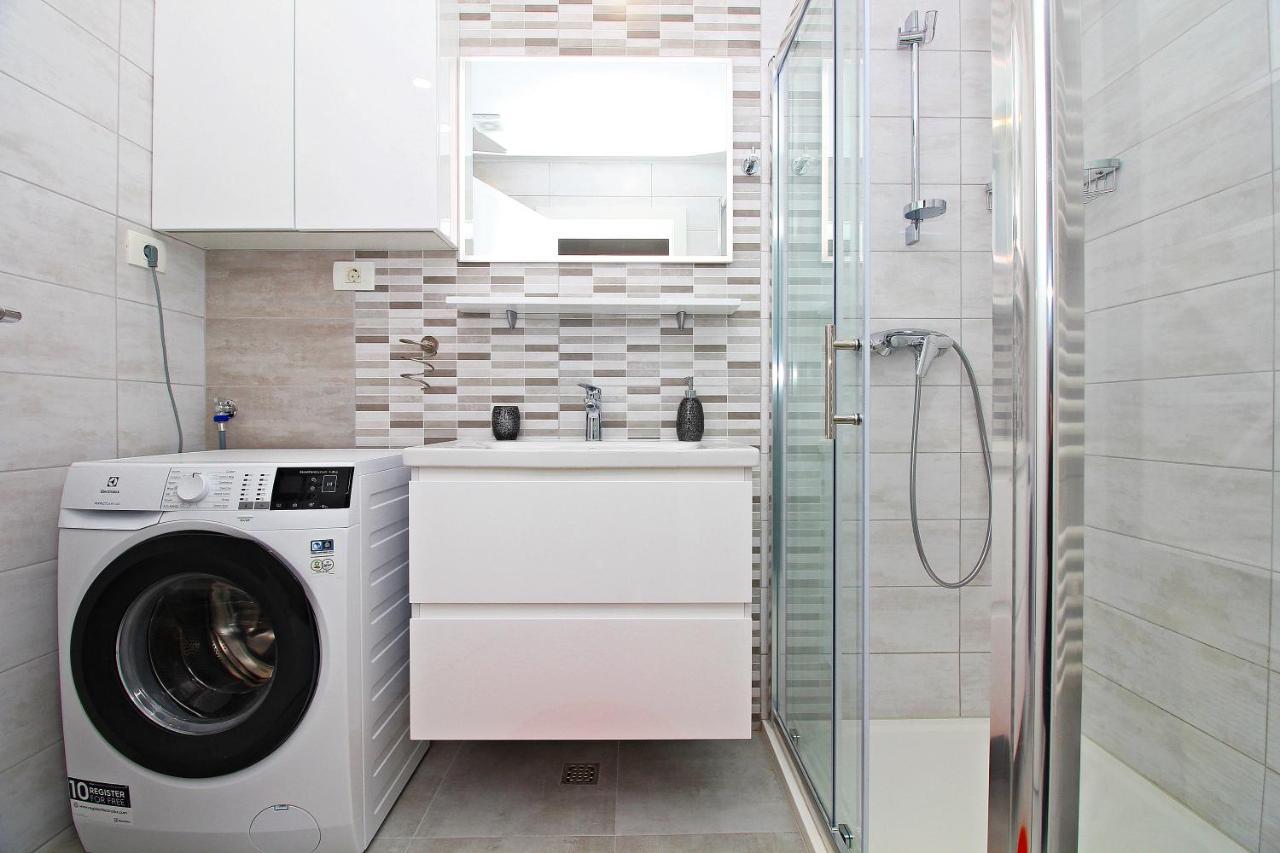 Blue Lagoon Apartments Задар Екстериор снимка
